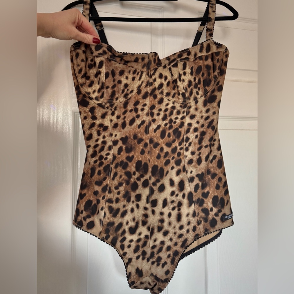 SKIMS x DOLCE & GABBANA Women’s Leopard Bodysuit